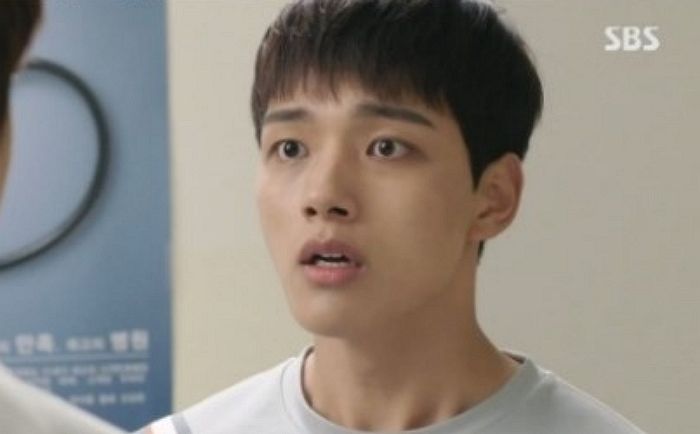“절친들이 단톡방 따로 만들어 저를 ‘지갑’이라 부르고 있었습니다”