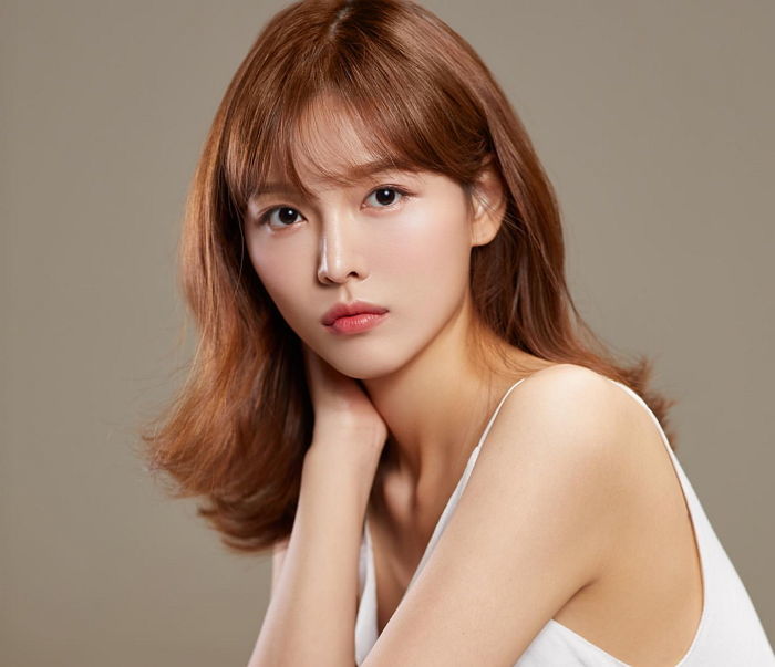 동생만큼 예쁜 ‘여신 미모’로 남심 홀리는 ‘김유정 친언니’의 일상 사진