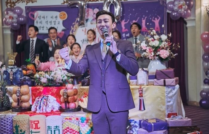 “얄미워 죽을 뻔”···‘엑시트’서 인생 캐릭터 만난 ‘구 점장’ 강기영