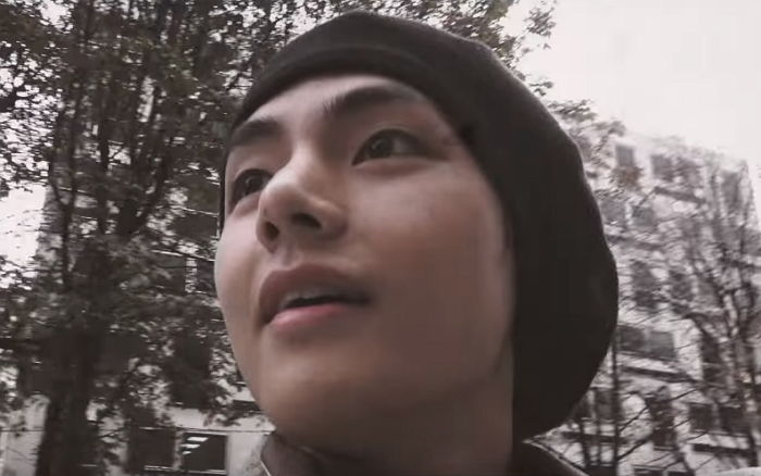 어제자 깜짝 공개한 ‘자작곡’ 뮤비서 ‘미친 미모’ 뽐낸 방탄 뷔