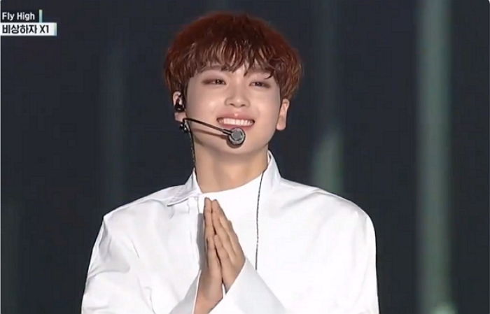 간절히 바라던 ‘데뷔 무대’ 후 결국 눈물 터뜨린 엑스원 송형준