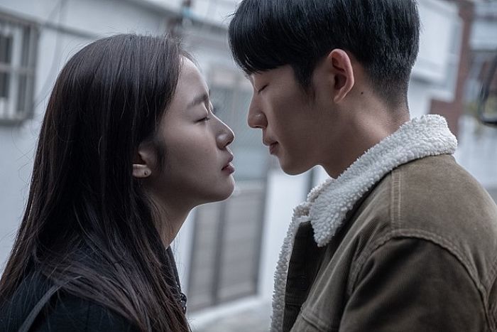 “김고은과 계속 연애하고 있다” 연애 중이냐는 질문에 정해인이 한 대답