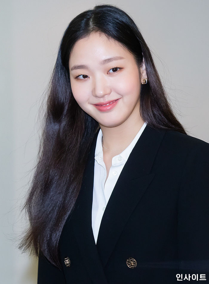 ‘한예종 상’이라 불리는 ‘쌍꺼풀’ 없이도 엄청 예쁜 여배우 김다미·박소담·김고은
