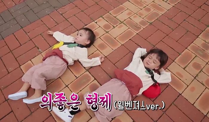 머리카락만큼 잔망도 늘어 ‘엉덩이 춤’ 추는 벤틀리