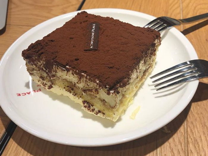 입에 넣자마자 1초 만에 사라져 투썸 ‘대존엄’ 메뉴로 꼽히는 ‘티라미수’