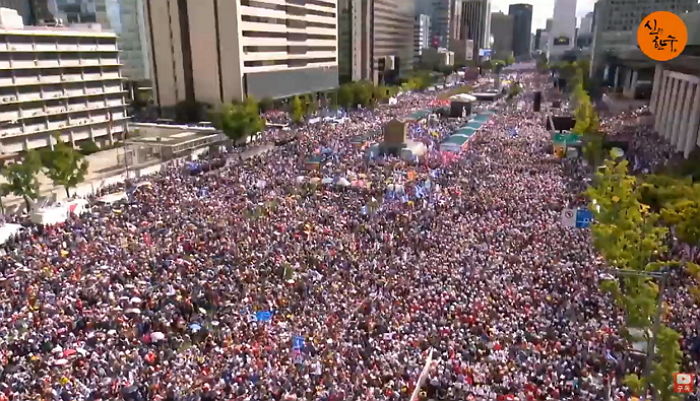 “이제 100만명 넘었다”···경찰청 CCTV로 본 ‘광화문 집회’ 현재 상황
