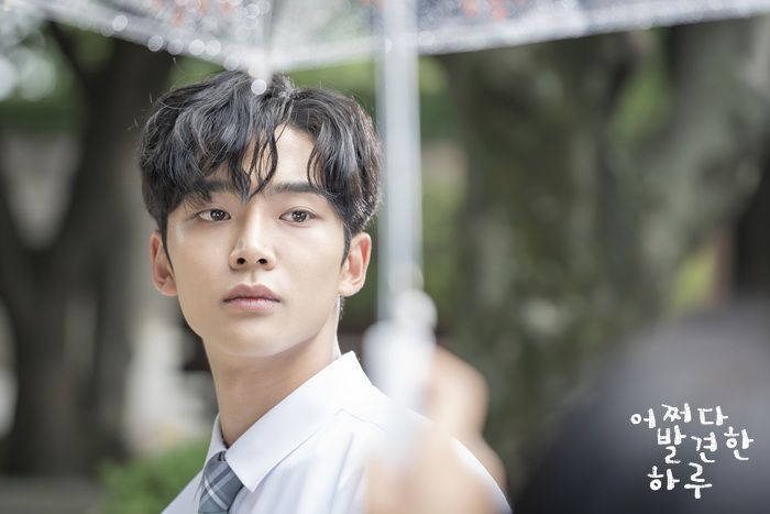 개인 인스타 만들며 ‘남친짤’ 올리기 시작한 ‘키 192cm’ 남신 아이돌