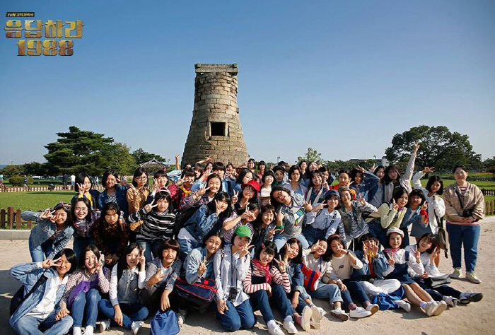 친구들 발렌시아가·톰브라운 옷 사는데 가난한 엄마·아빠 생각해 ‘교복’ 입고 수학여행 가는 딸