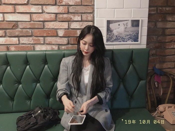 넘사벽 ‘뱀파이어 미모’로 역대급 리즈 갱신한 ‘곧 마흔’ 한예슬
