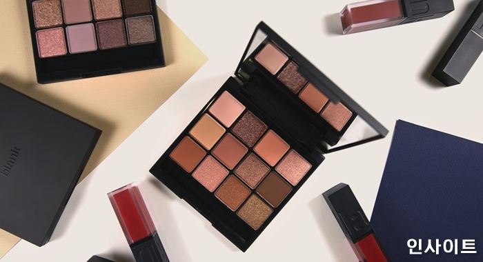 블랭크, 가을 맞이 12가지 색상의 섀도우 팔레트 출시