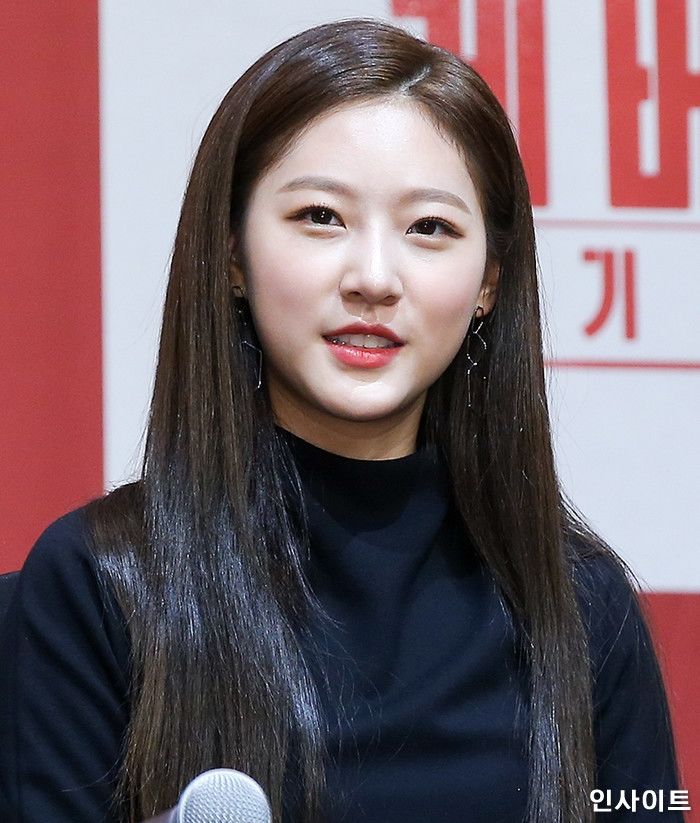 ‘키 167cm’ 찍고 물오른 성숙미 뽐내기 시작한 ‘20살’ 김새론