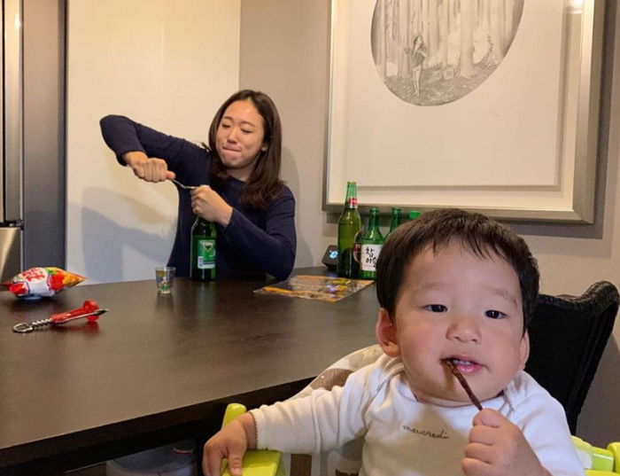 술 잔뜩 마시고 주사부리는 엄마 보고 걱정돼 ‘얼음’ 돼버린 이미도 아들