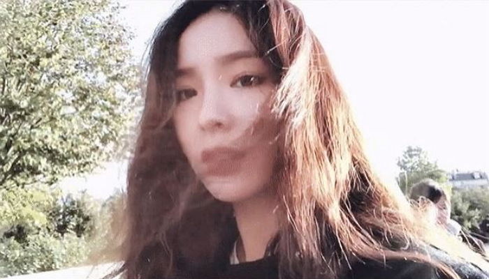 뽀글뽀글한 ‘파마 머리’하고도 미모 ‘리즈’ 찍어 버린 신세경