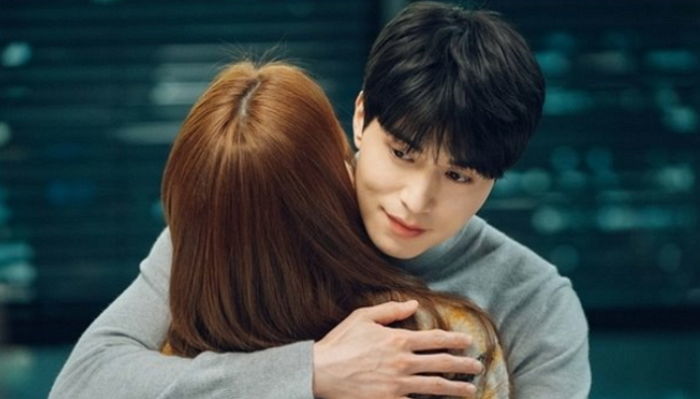 진짜 행복한 연인들은 사실 성관계보다 ‘포옹’ 더 자주한다