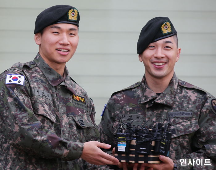 드디어 오늘(10일) 전역해 팬들 곁으로 돌아오는 빅뱅 대성X태양