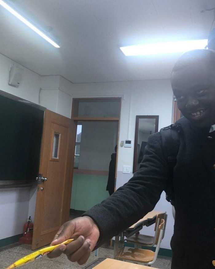 곧 ‘한국외대 20학번’ 새내기 되는 ‘콩고왕자’ 조나단의 러블리한 일상 사진