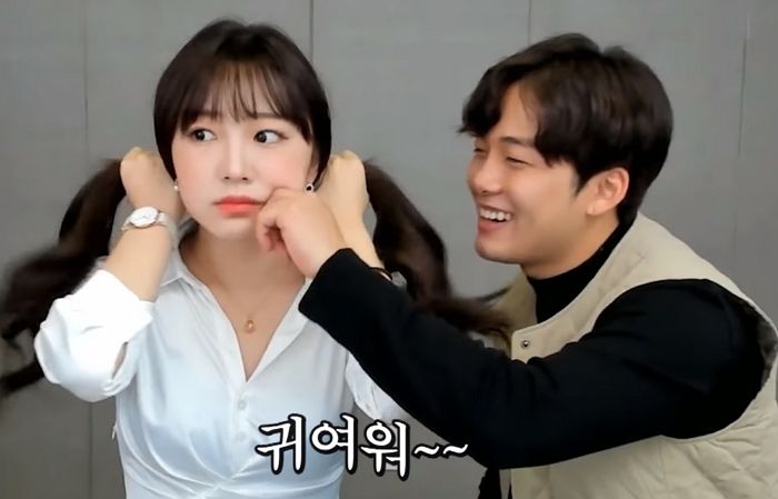 꽁냥꽁냥 썸 타더니 생방송 도중 뽀뽀까지 갈겨(?)버린 ‘이민영♥’ 송대익