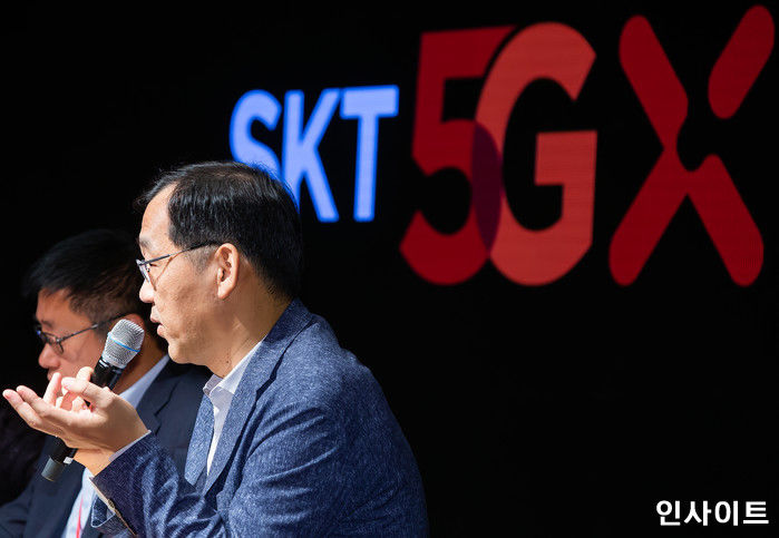 앞으로 SKT 신규가입자가 ‘5G’서 ‘LTE’로 요금제 낮추려면 위약금 내야 한다