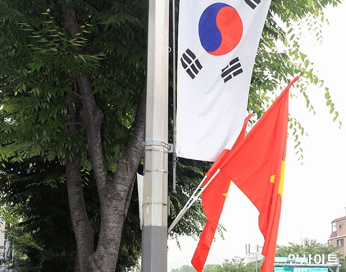 인천대학교에 재학 중인 ‘베트남 유학생’ 100명이 하루 아침에 사라졌다