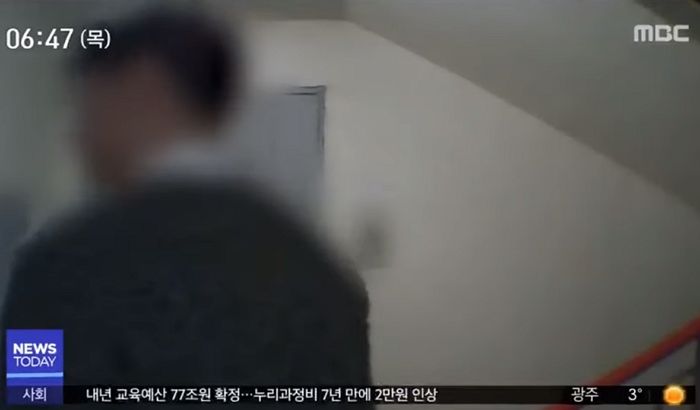 길잃은 ‘대전 여고생’ 집 데려다주고 다시 찾아와 ‘도어락’ 비번 누른 20대 남성