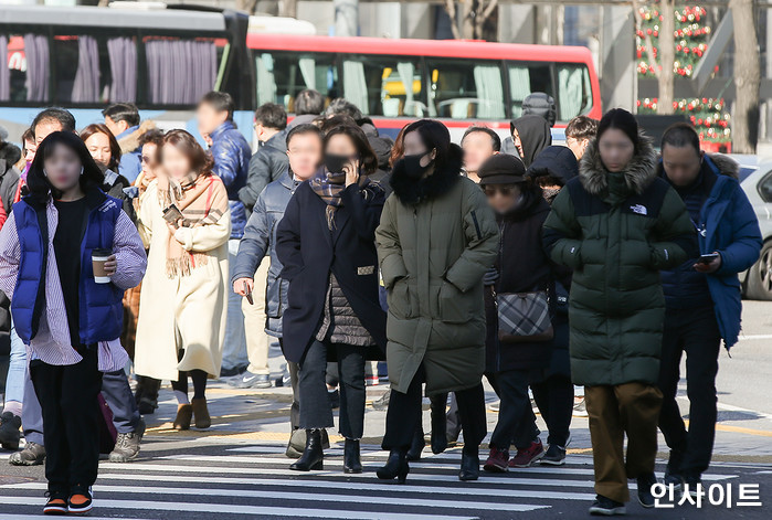 불금인 오늘(13일) 아침 대부분 영하권···“오후부터 비바람 몰아친다”