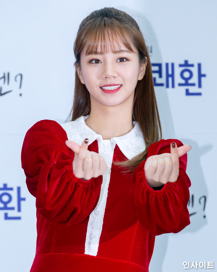 걸스데이 혜리가 5일 오전 서울 영등포 타임스퀘어에서 열린 '상쾌환 x 혜리 크리스마스' 팬사인회에 참석해 포즈를 취하고 있다. / 사진=고대현 기자 daehyun@