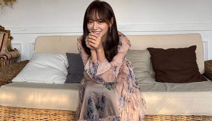 “나 너무 예뻐”···자기 미모에 심취한 김세정이 스스로 공개한 ‘세젤예’ 사진
