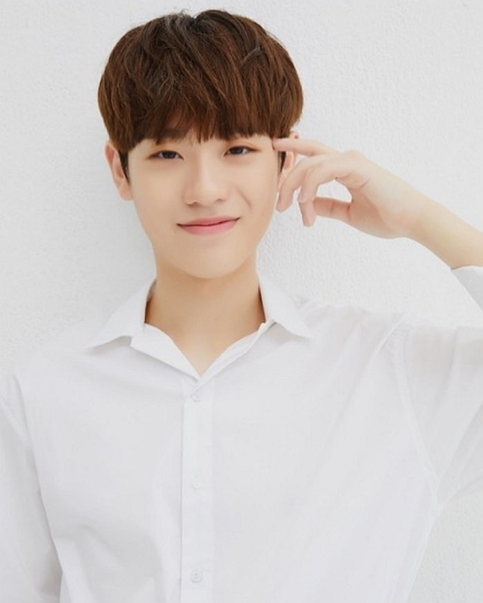 연기자 데뷔 앞두고 한껏 ‘물오른 미모’ 뽐내는 ‘프듀X’ 금동현의 훈훈한 근황