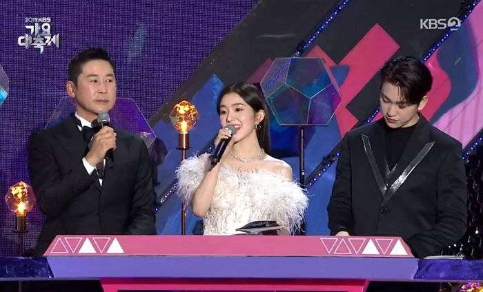 너무 잘생기고 예뻐 등장할 때마다 탄성 나오는 ‘가요대축제 MC’ 진영♥아이린