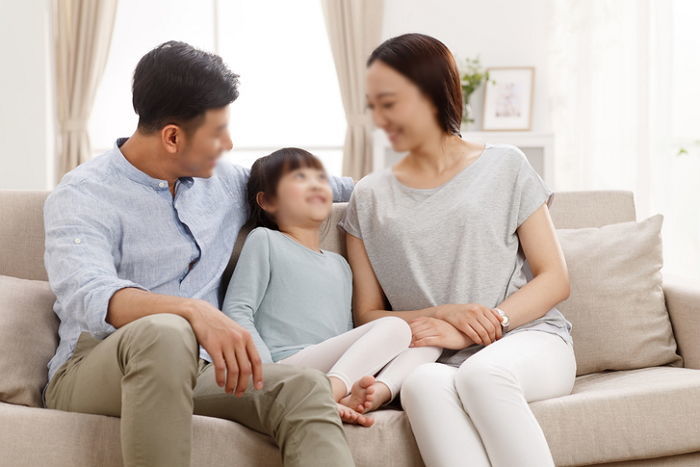 “13년 전 아내와 암으로 사별해 혼자 키운 딸이 전교 회장에 당선됐습니다”
