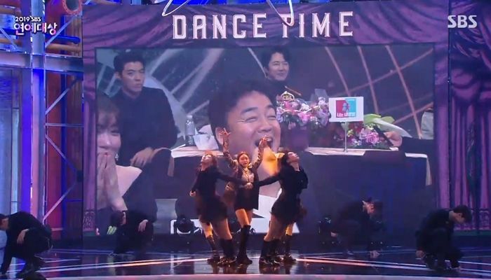‘팜므파탈’ 청하 무대 보고 리얼 흥분해 손바닥 불날 정도로 ‘박수’친 백종원