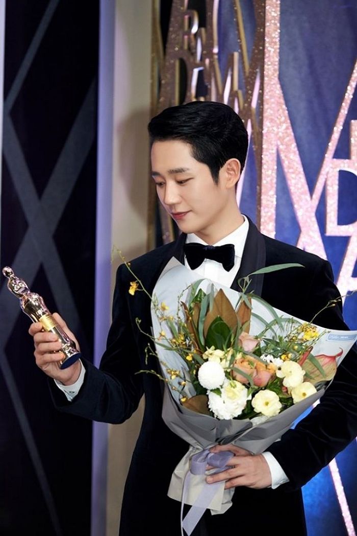 ‘완깐머리’에 슈트 입고 ‘상견례 프리패스상’ 정석 보여준 정해인