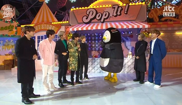 방탄소년단 옆에서 오동통 몸매로 ‘작은시’ 커버한 펭수