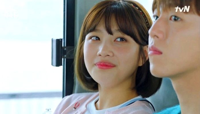“남친이 너무 잘생겨서 싸울 때 화나려다가도 얼굴 보면 웃음만 나요”