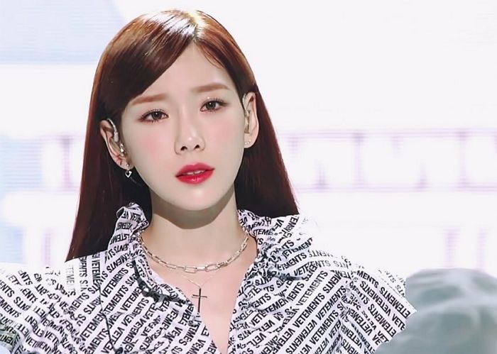 너무 예뻐 보자마자 감탄했다는 어제자 태연의 ‘여신 비주얼’