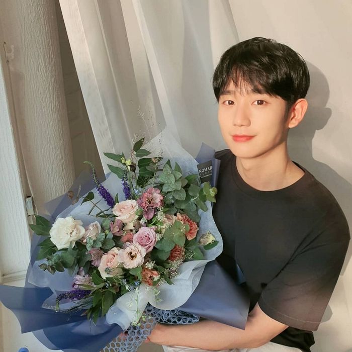 ‘33살’인데 갈수록 더 어려져 ‘소년미’ 뽐내는 정해인 근황