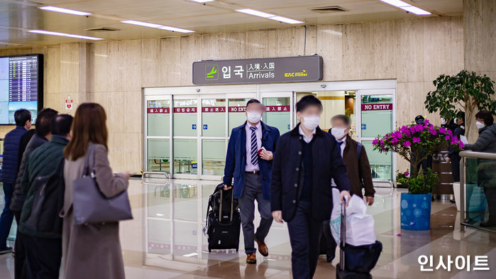 ‘우한 폐렴’ 걸렸을지도 모르는데 격리 거부하고 일상생활 한 경기도 의심 환자들