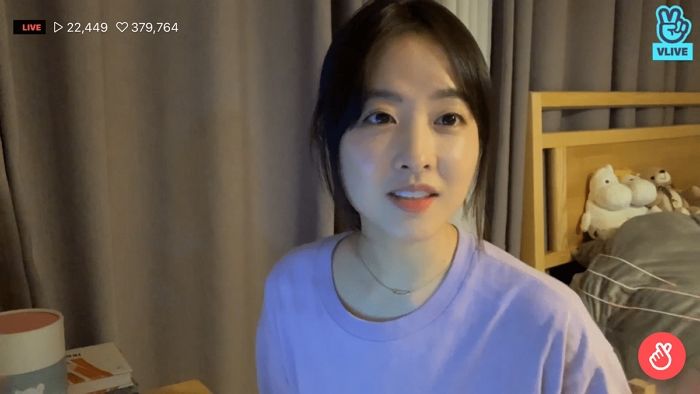 어제(6일)자 ‘머리’ 뒤로 꽉 묶고 여고생같은 초동안 미모 뽐낸 ‘31살’ 박보영