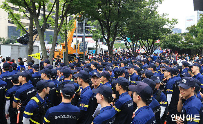 아직도 숨어있는 대구 신천지 교인 141명, 경찰이 샅샅이 뒤져 찾아낸다