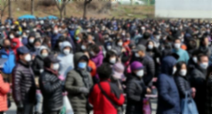 마스크 동나서 1개라도 사려고 하나로마트에 모여든 국민들 상황