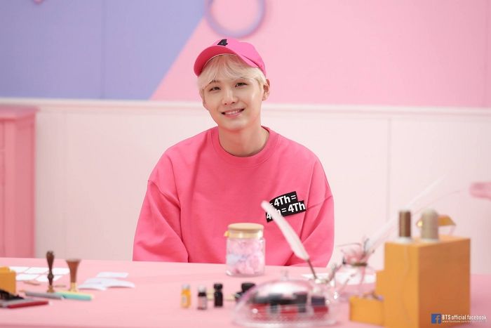 ‘미모+매력’ 다 갖춰 학창시절 사물함 터지도록 생일선물 받았을 것 같은 ‘3월생’ 남자 아이돌 6명