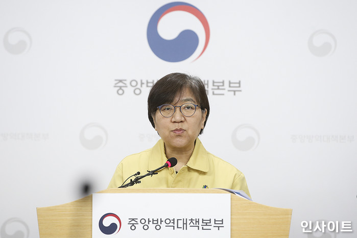 질본 “최악의 시나리오는 서울·경기 인구 밀집 지역 ‘집단감염’ 발생이다”