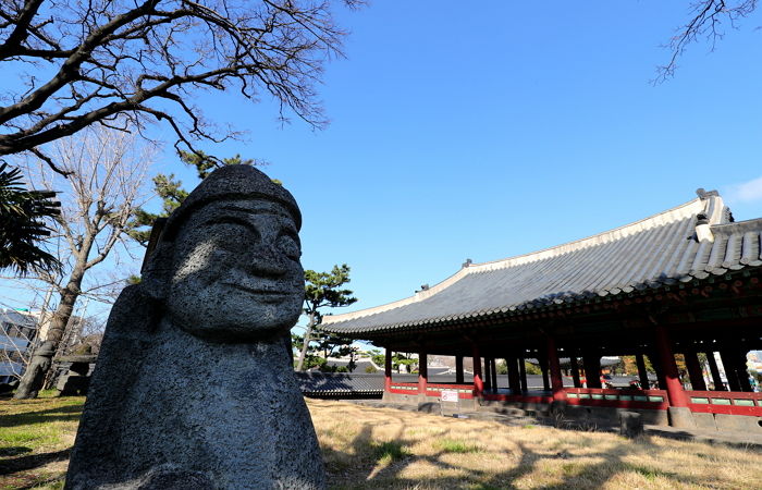 코로나19 확진 판정 전 제주도 관광하며 활보한 ‘구로 콜센터’ 확진자