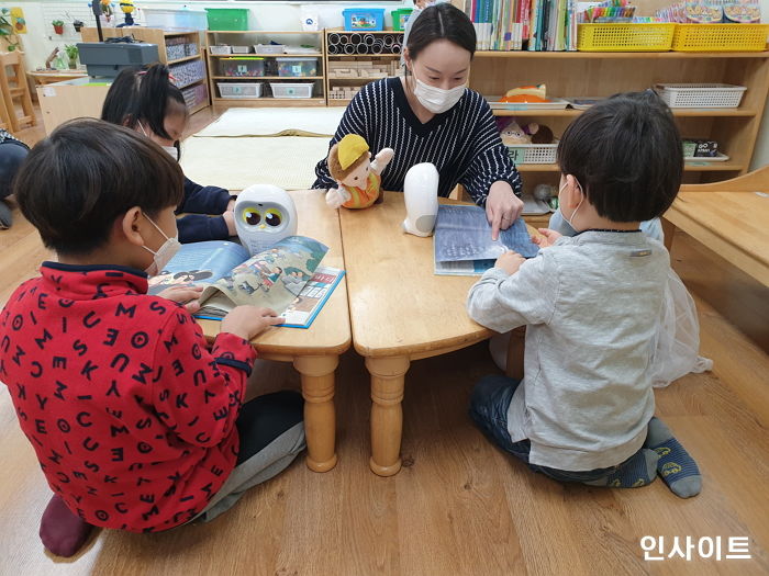 동작구, 코로나19 장기화로 어린이집 휴원 연장...가정보육 지원