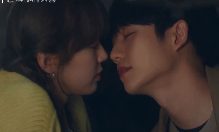 차 안에서 ‘키스’하며 본격 로맨스 시작하는 ‘반의반’ 정해인♥채수빈