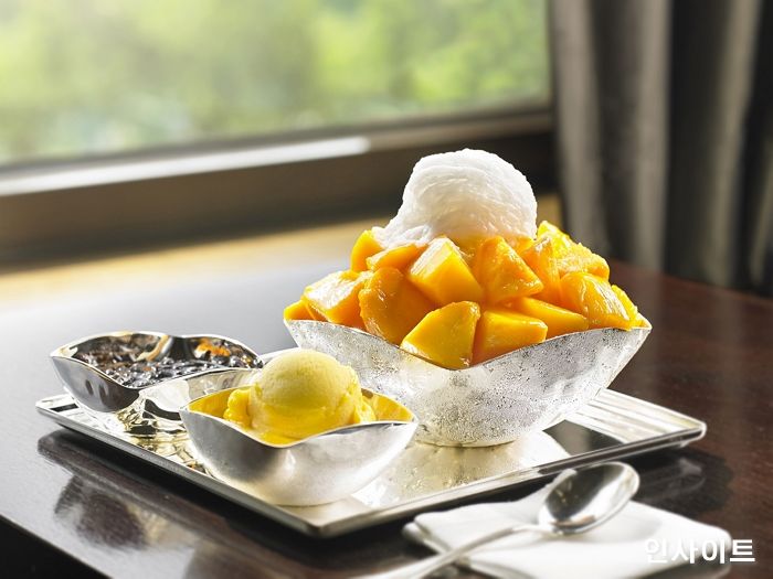 서울신라호텔, “제주 농가 돕자” 애플망고 빙수 판매 한 달 앞당겨