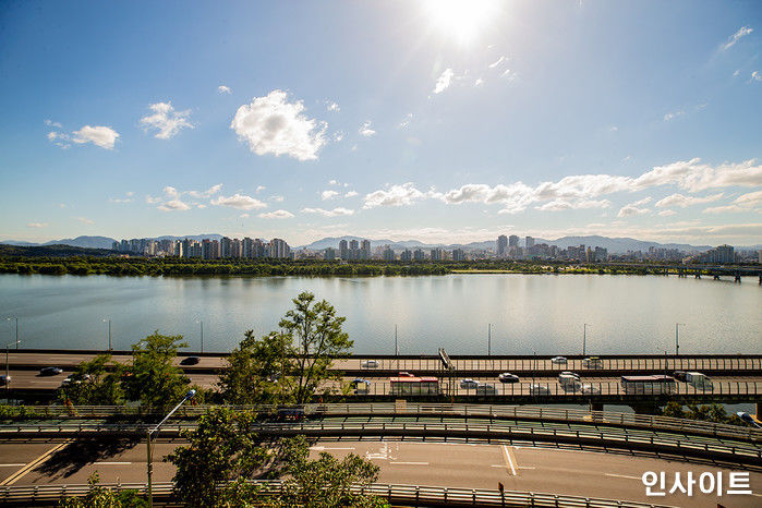 토요일인 내일(2일), 땡볕 더위 이어지고 제주도에 비 내린다