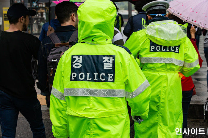 경기 화성시 폐가에서 ‘남성 3명·여성 1명’ 변사체가 발견됐다