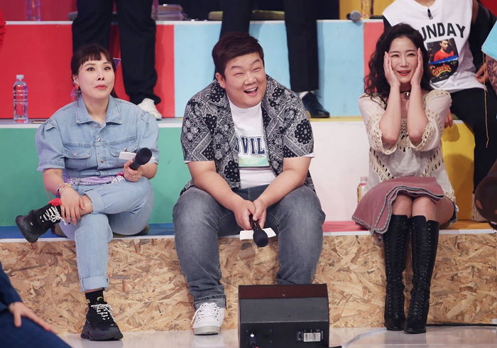 7번이나 ‘찐키스’하며 공개 프러포즈한 오늘자 유민상♥김하영