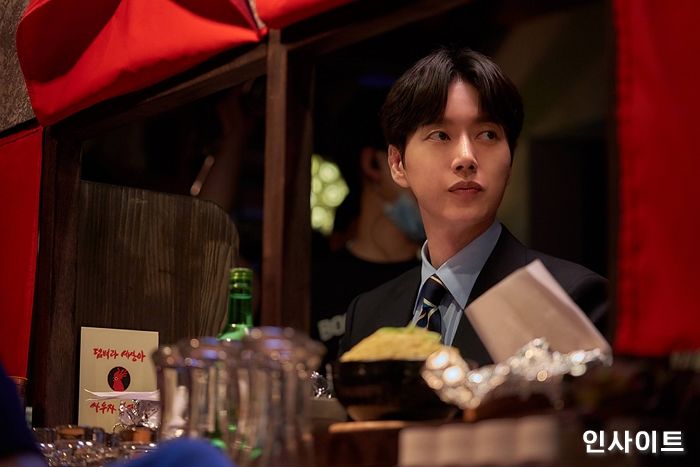 ‘꼰대인턴’ 박해진X김응수, 연기와 현실 넘나드는 브로맨스로 찐우정 과시